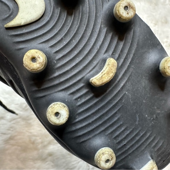 Nike Tiempo Rio 4 Cleats Black & White Size 1 - Picture 14 of 16